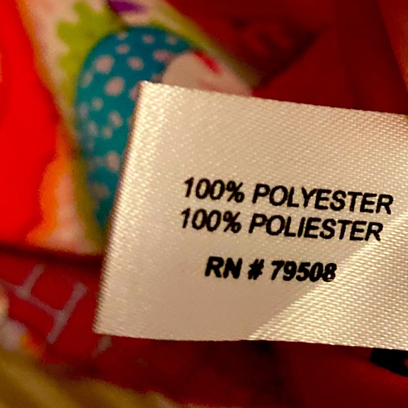 Violet + Claire Pleat Front Floral Sleeveless Top - Picture 7 of 7